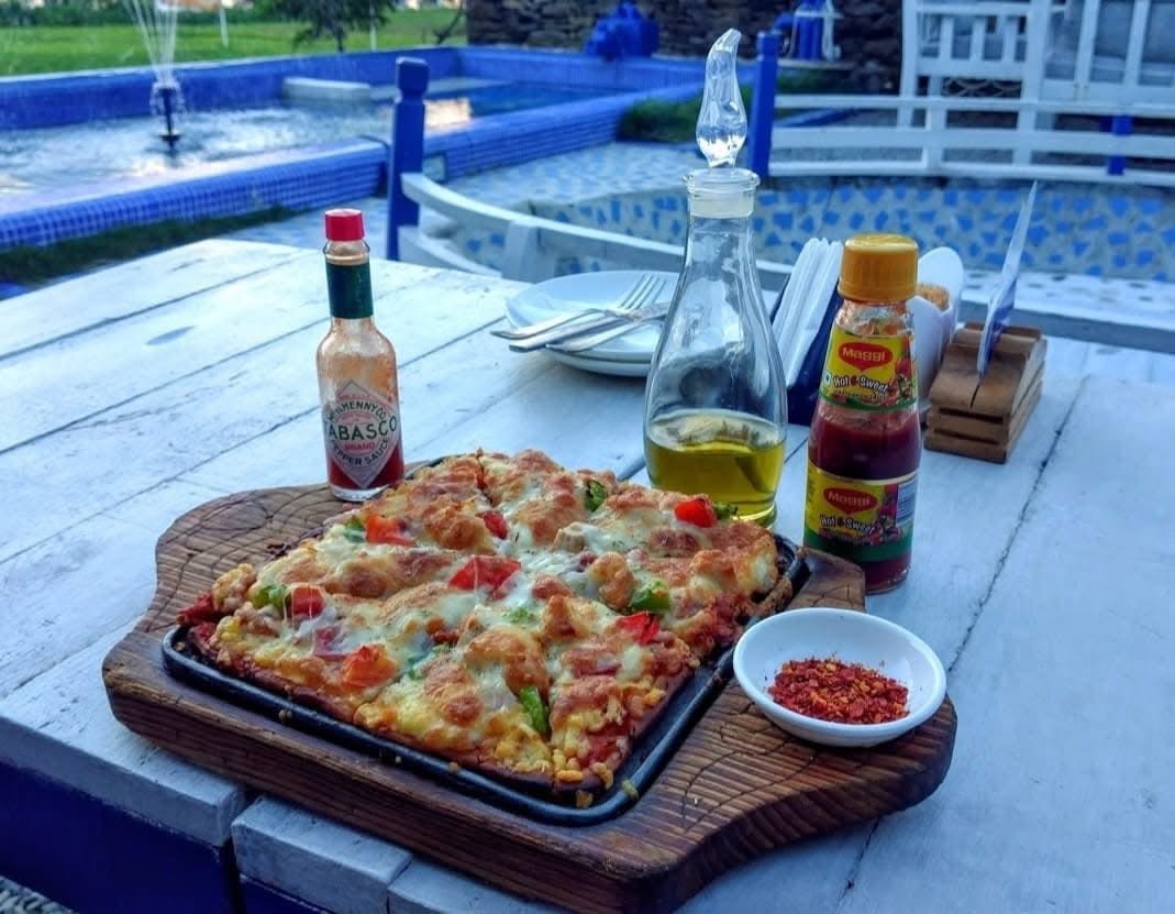 Pass another slice.