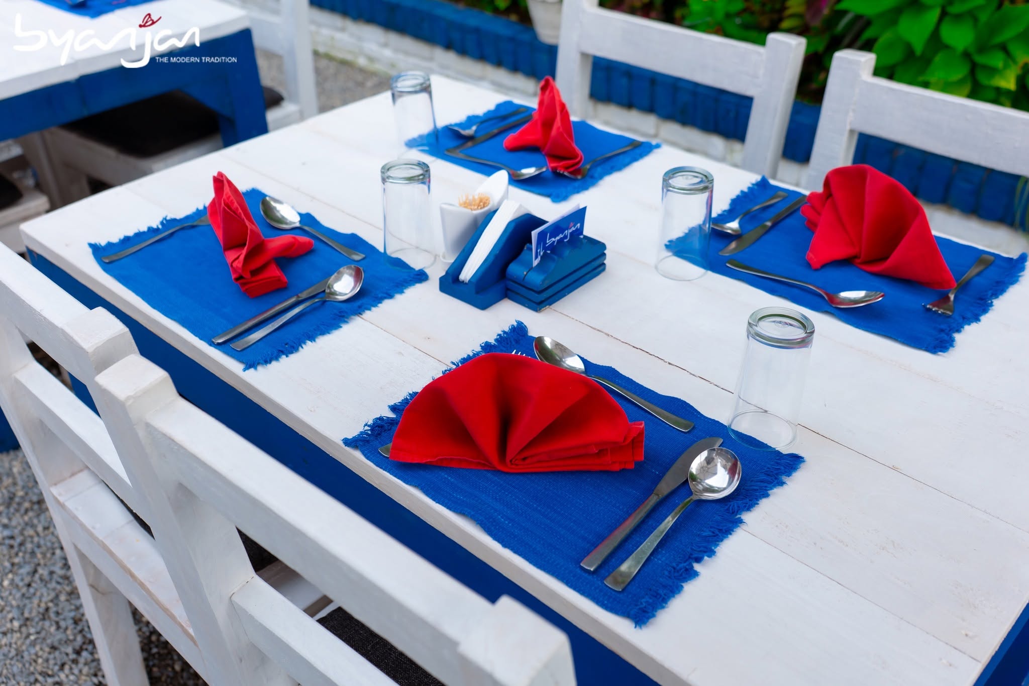 The table is set.